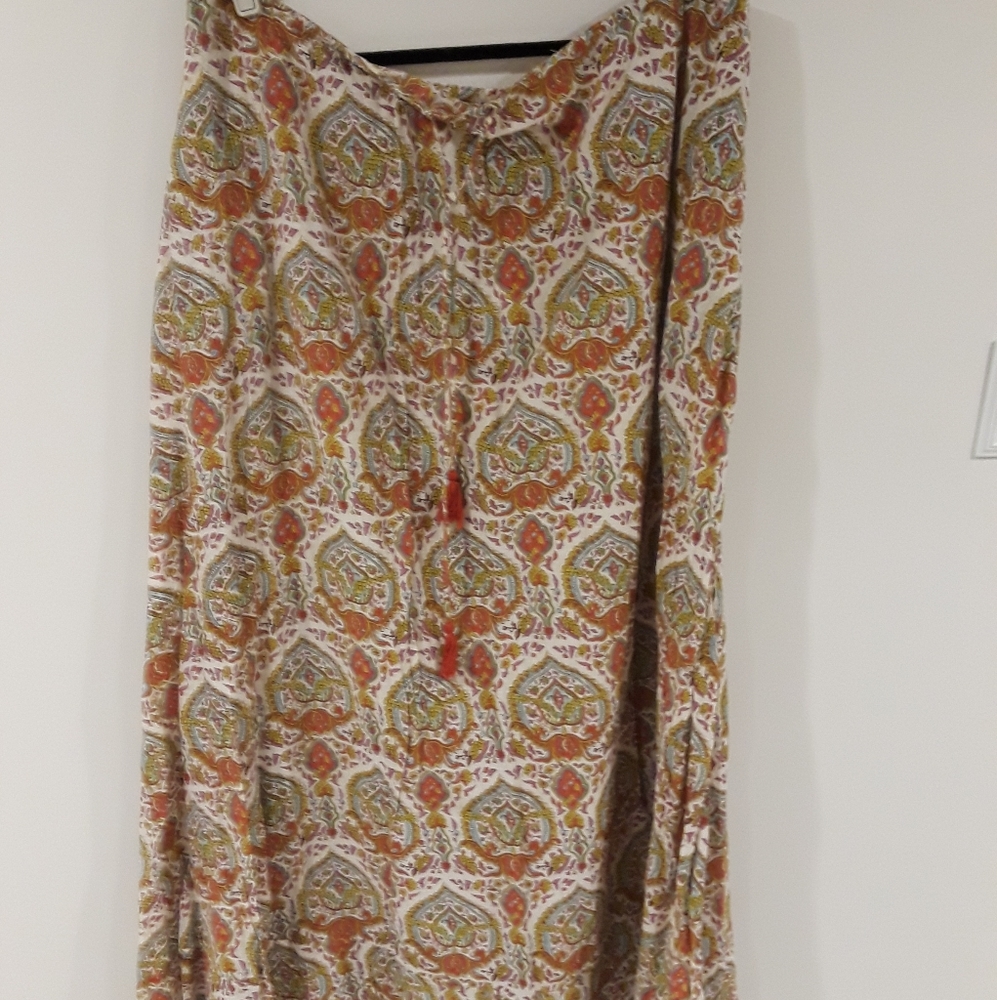 Unique 2 piece set: Maxi skirt w pockets & bolero